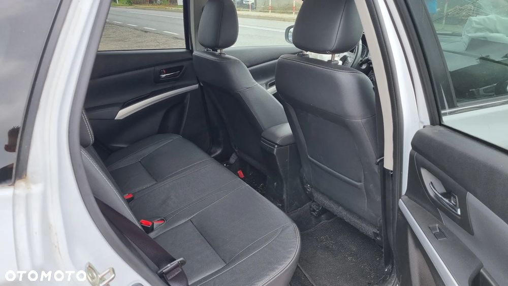 Suzuki SX4 - 21