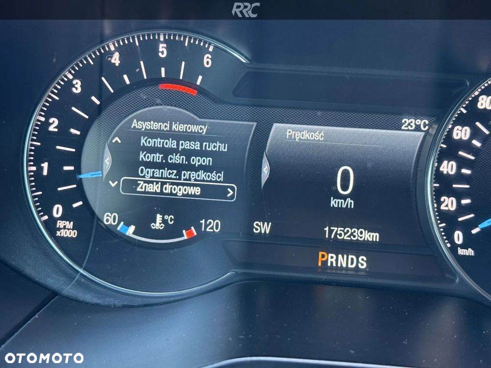 Ford S-Max 2.0 TDCi Titanium PowerShift - 31