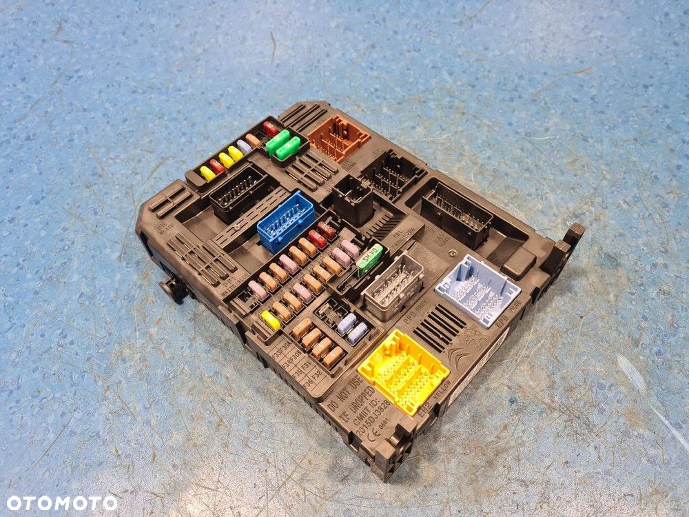 CITROEN C3 III LIFT 1.2T MODUŁ BSI 9845141280 - 3
