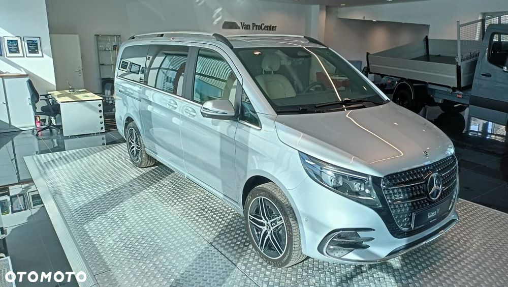 Mercedes-Benz klasa-v V 300 d Exclusive AMG AirMatic - 6