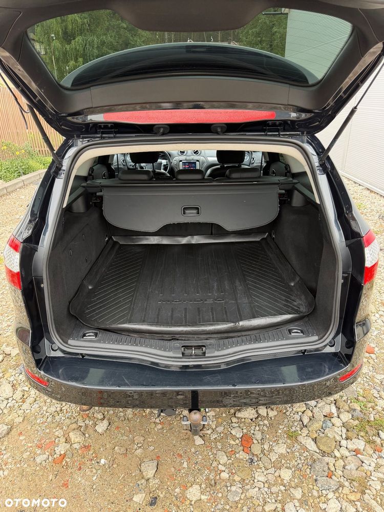 Ford Mondeo - 18