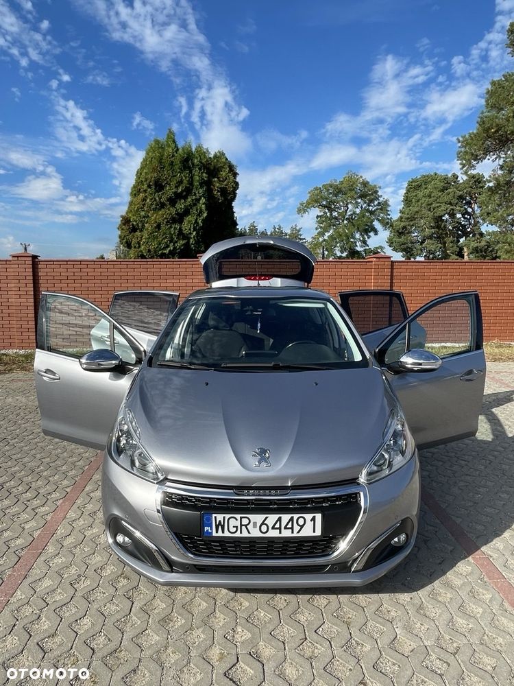 Peugeot 208 1.2 PureTech GPF Allure S&S EAT6 - 6