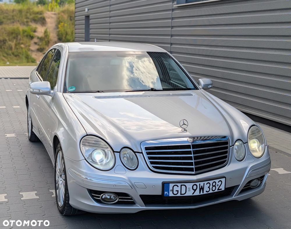 Mercedes-Benz Klasa E 300 BLUETEC Avantgarde - 3