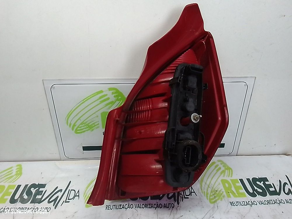 Farolim Stop Esq Citroen C2 (Jm_) - 2