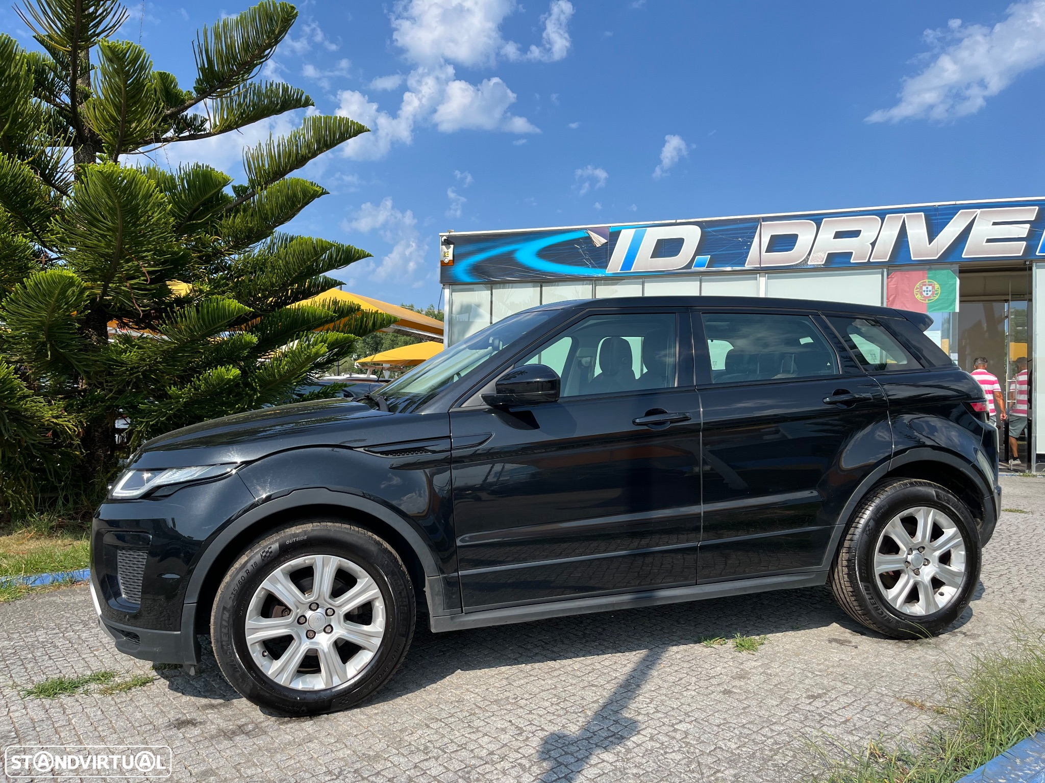 Land Rover Range Rover Evoque 2.0 TD4 SE Dynamic - 15