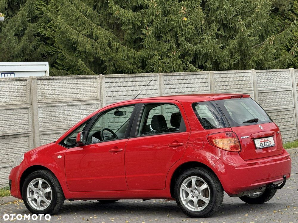 Suzuki SX4 1.6 Premium - 25