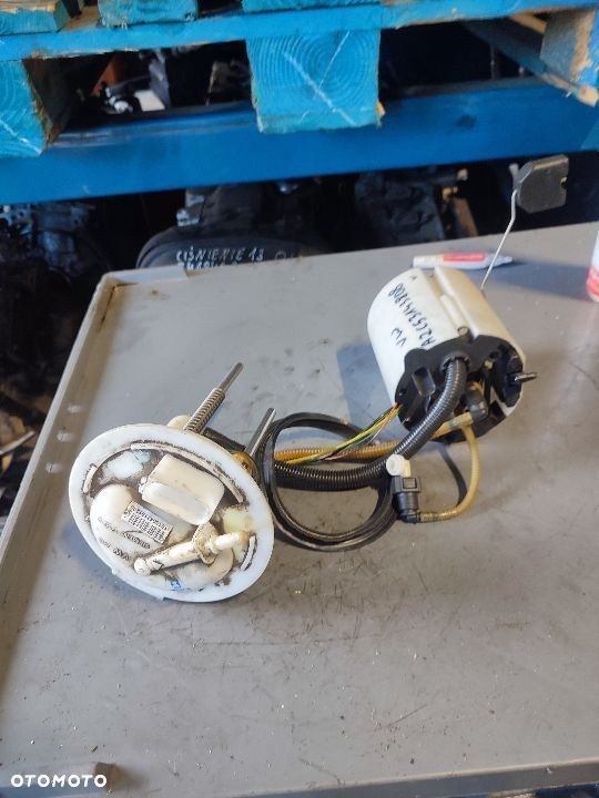 Volkswagen PASSAT B6 Pompa 3C0919051 A2C53143808 - 1