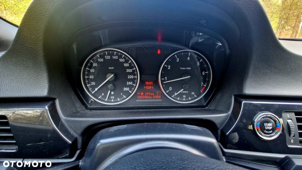 BMW Seria 3 318i M Sport Edition - 14