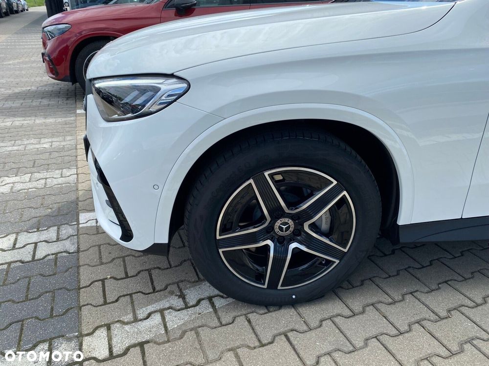 Mercedes-Benz GLC - 7
