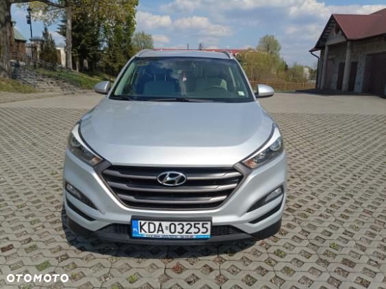 Hyundai Tucson - 2