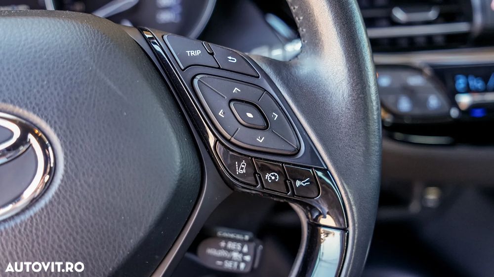 Toyota C-HR Business-Edition - 20