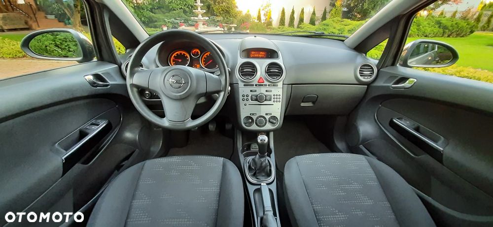 Opel Corsa - 23