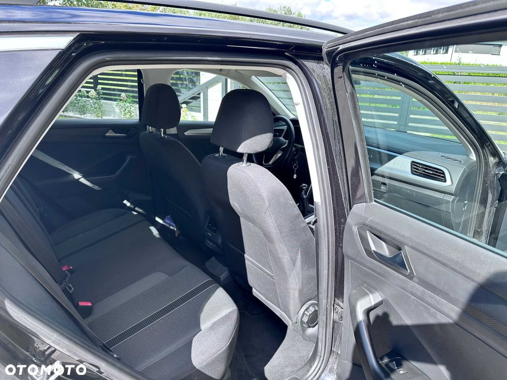 Volkswagen T-Roc 1.5 TSI Life - 12
