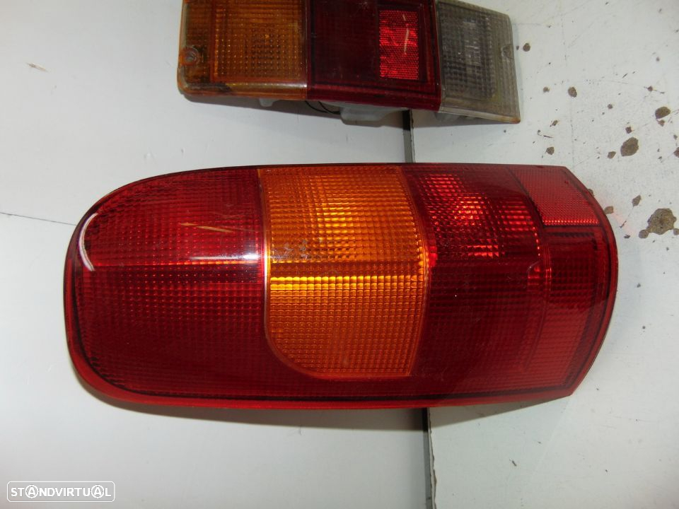 Nissan farolins antigos - 2