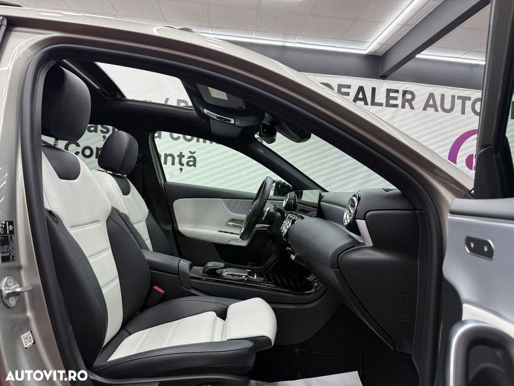 Mercedes-Benz A 250 e Sedan 8G-DCT AMG Line - 25