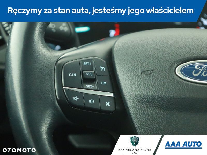 Ford Focus SW - 17