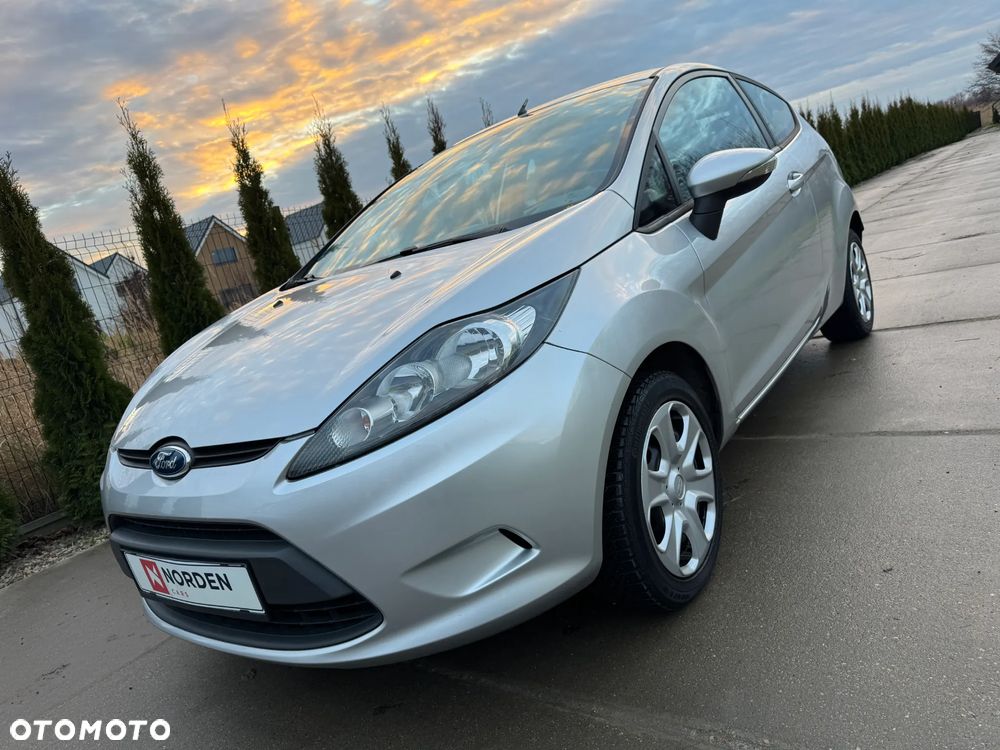 Ford Fiesta 1.25 Ambiente - 11