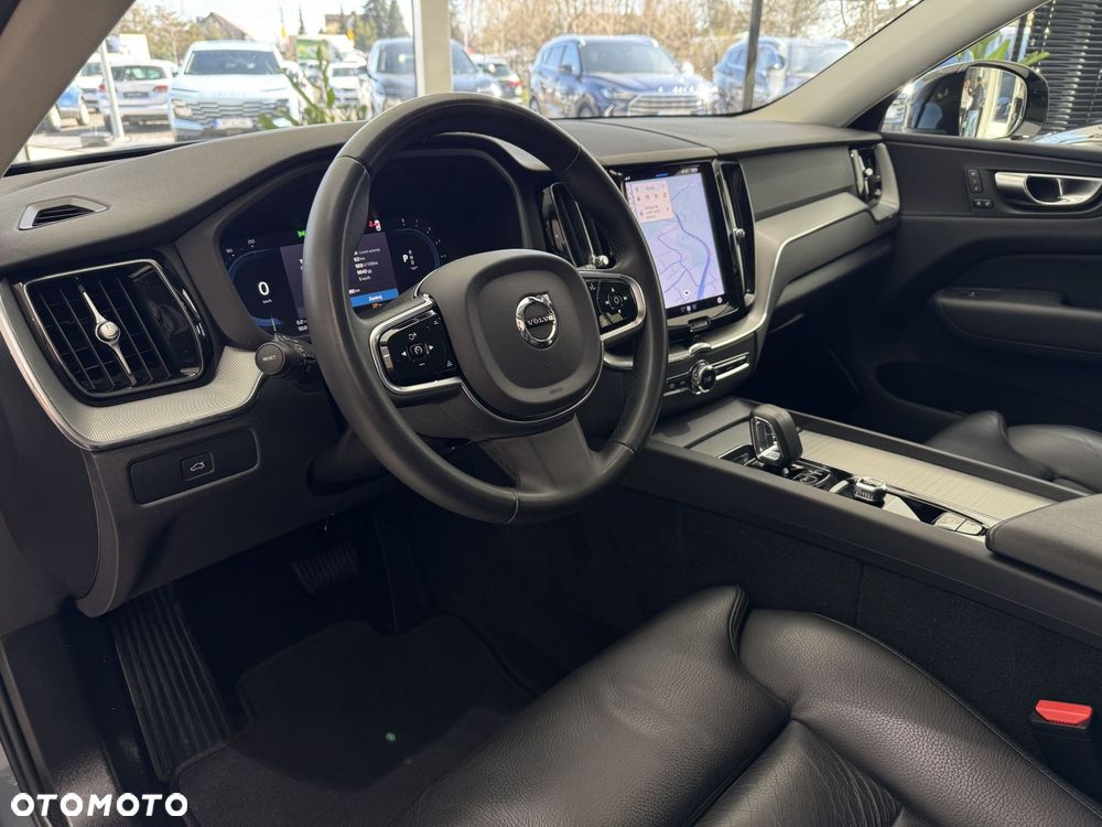 Volvo XC 60 - 8