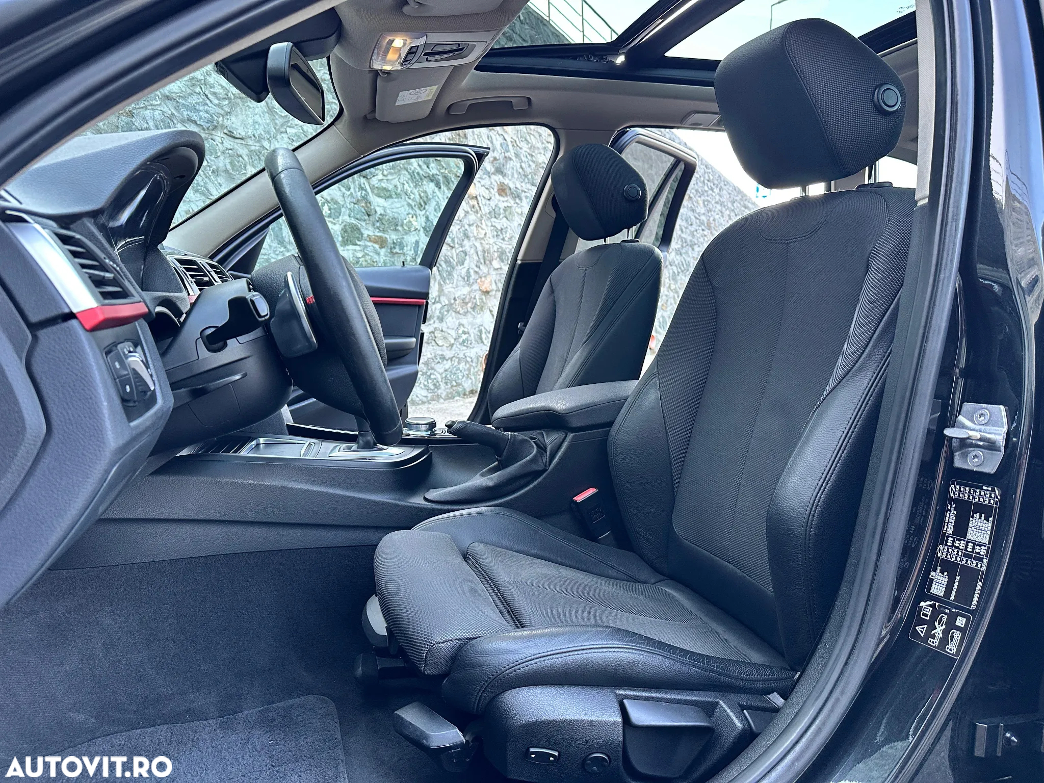 BMW Seria 3 320d Touring xDrive Aut. Sport Line - 26
