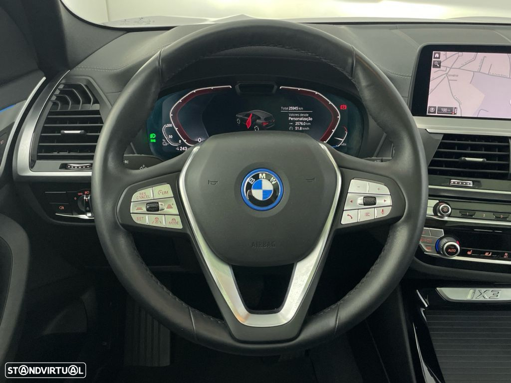 BMW iX3 M Sport Inspiring - 14