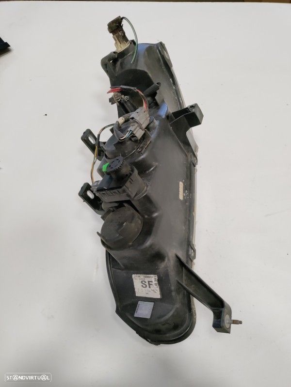 Farol Frente Direito / Otica Direita Rover 400 Hatchback (Rt)  5405899 - 8