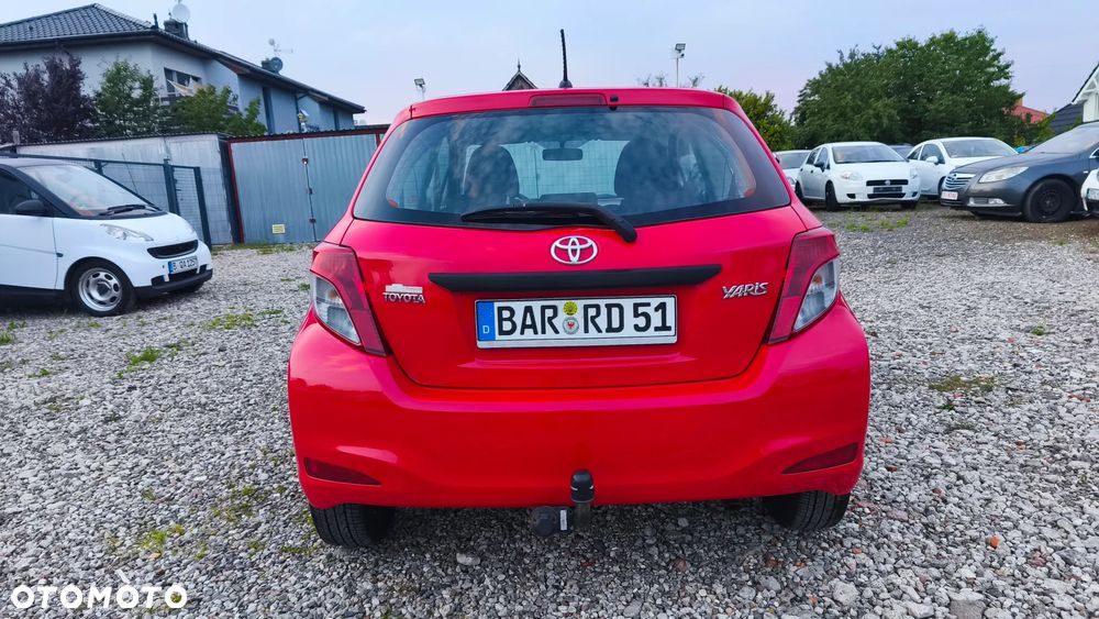 Toyota Yaris - 9