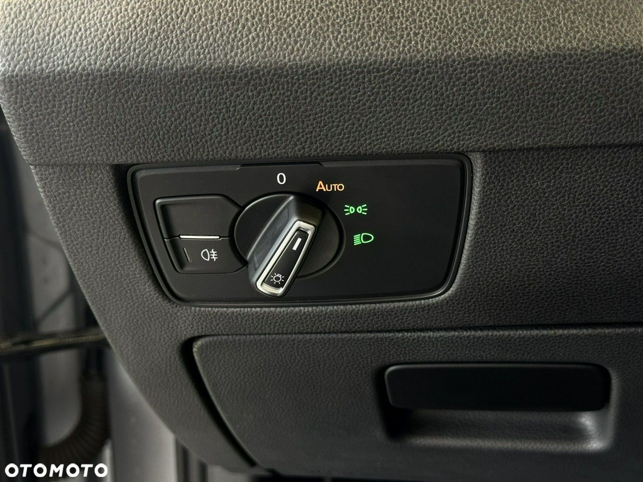 Volkswagen Passat - 21