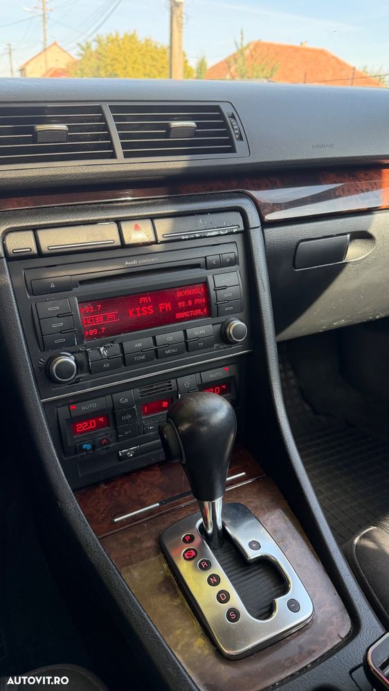 Audi A4 Avant - 5