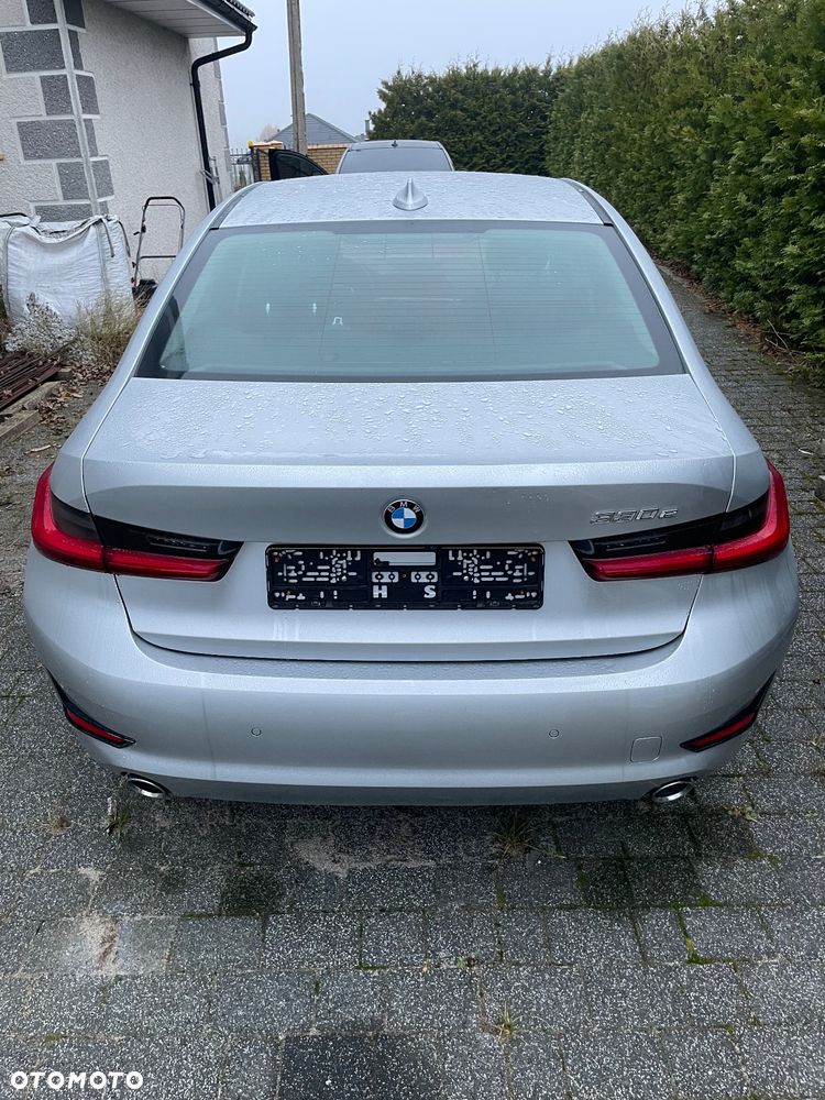 BMW Seria 3 330e iPerformance Sport Line - 10