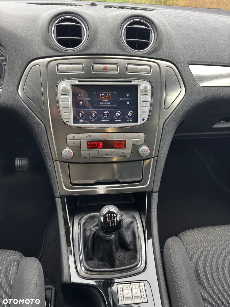 Ford Mondeo 2.0 TDCI Titanium - 22