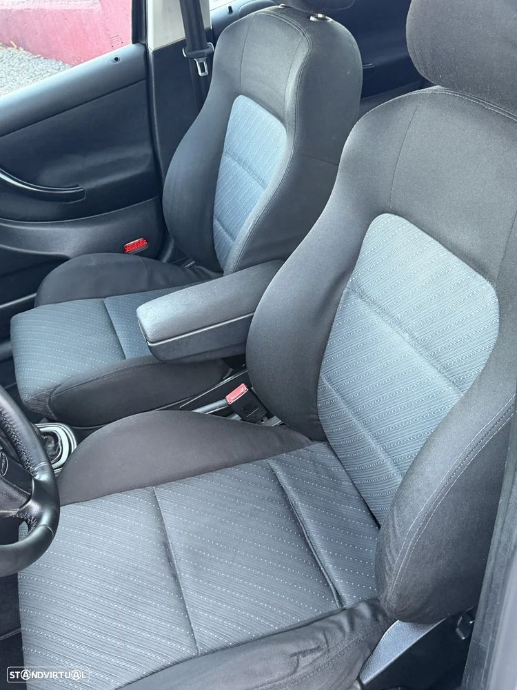 SEAT Leon 1.9 TDI Formula Racing - 10