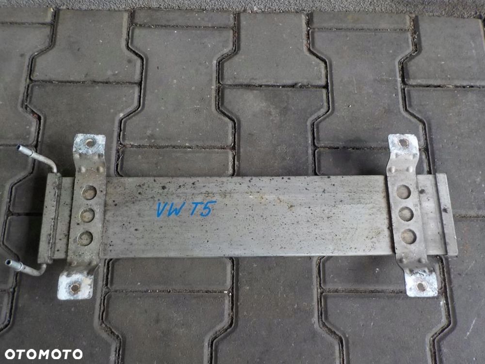 VW T5 CHŁODNICZKA chłodnica paliwa - 3