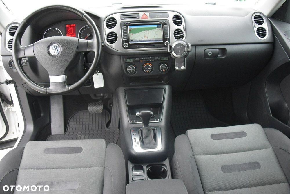 Volkswagen Tiguan 2.0 TDI 4Mot Sport&Style DSG - 25