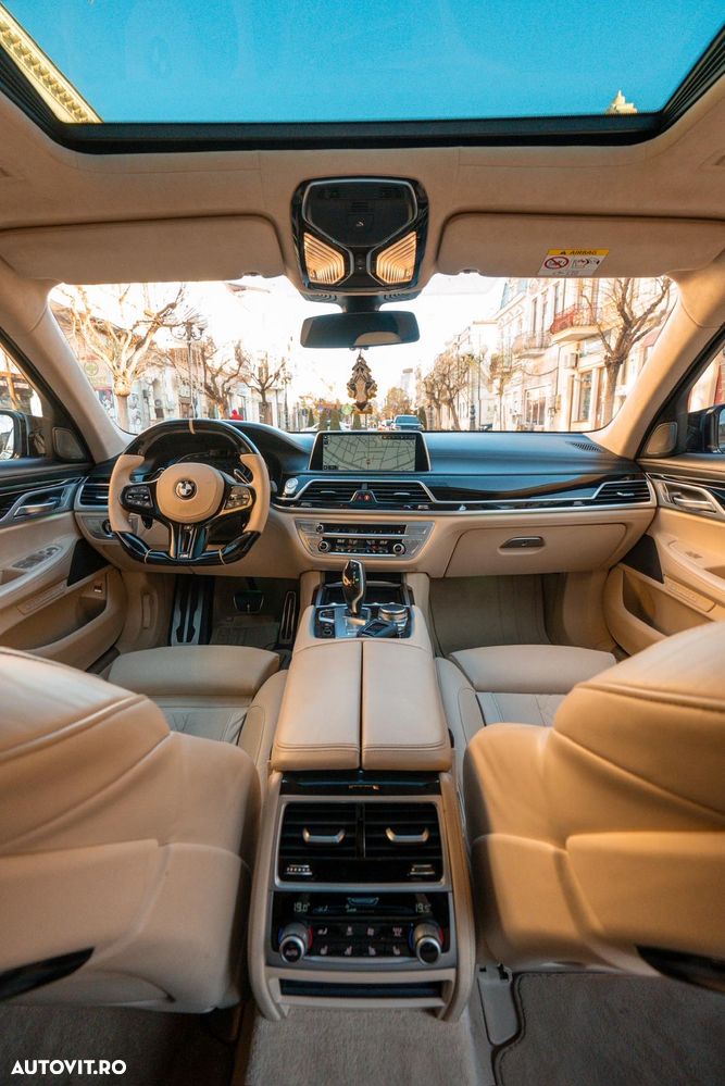 BMW Seria 7 750i xDrive - 23