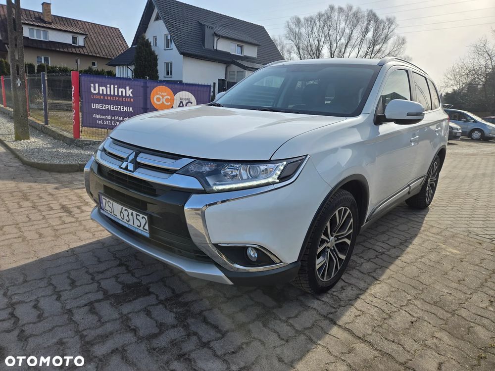 Mitsubishi Outlander 2.0 2WD CVT Diamant - 3