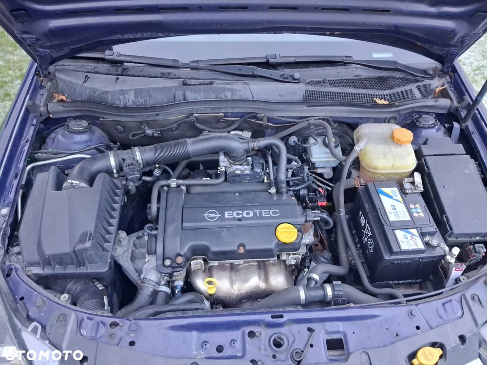 Opel Astra 1.4 Innovation - 26