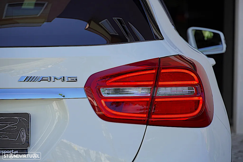 Mercedes-Benz GLA 45 AMG 4-Matic - 15