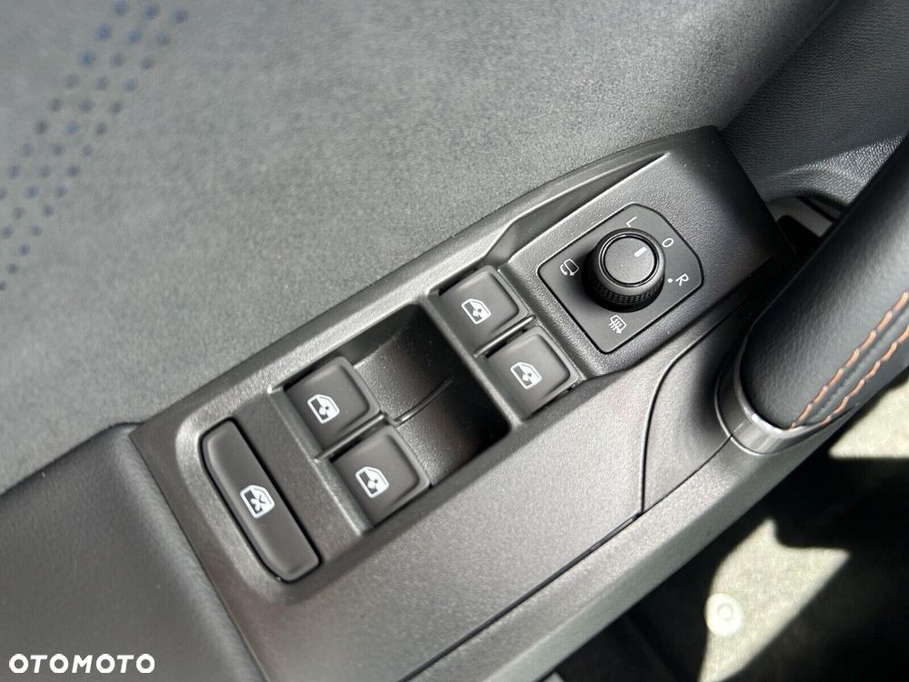Cupra Formentor 1.5 eTSI mHEV DSG - 25