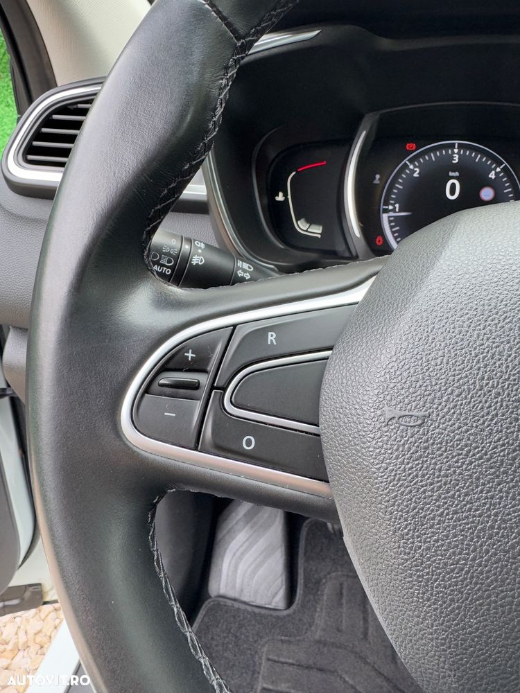 Renault Kadjar Energy dCi 130 Bose Edition - 19