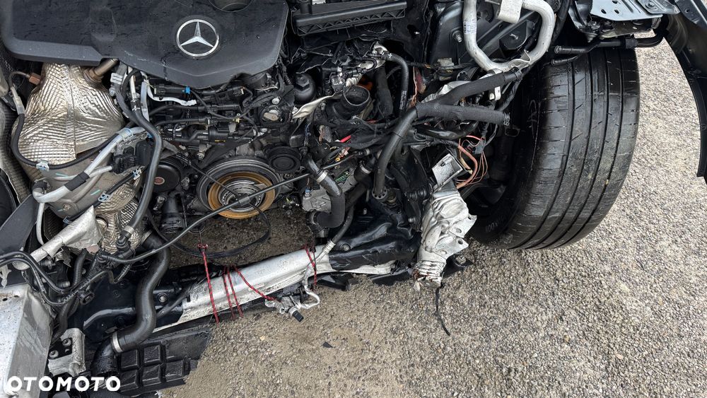 Mercedes-Benz GLC - 13