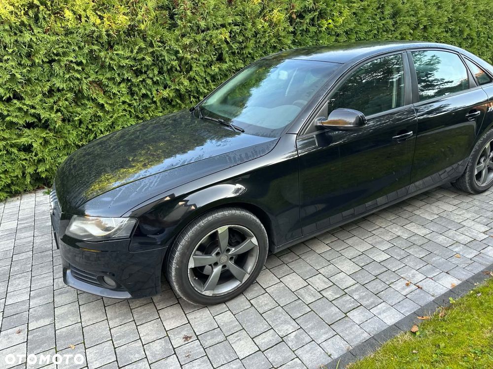 Audi A4 Avant - 4