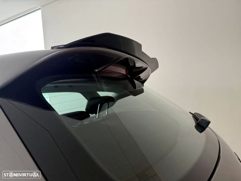 SEAT Leon 1.6 TDI DPF S&S I-Tech - 31