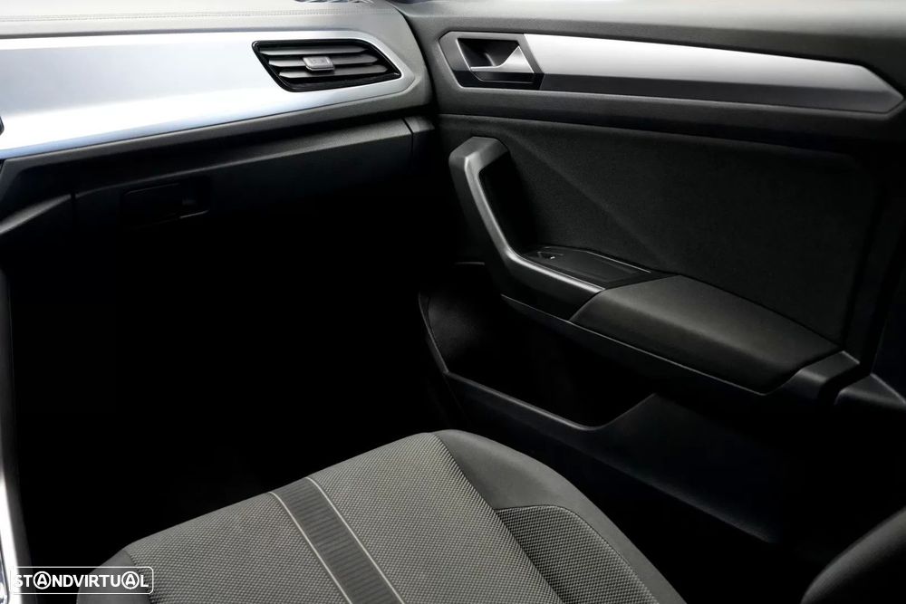 VW T-Roc 1.0 TSI - 32