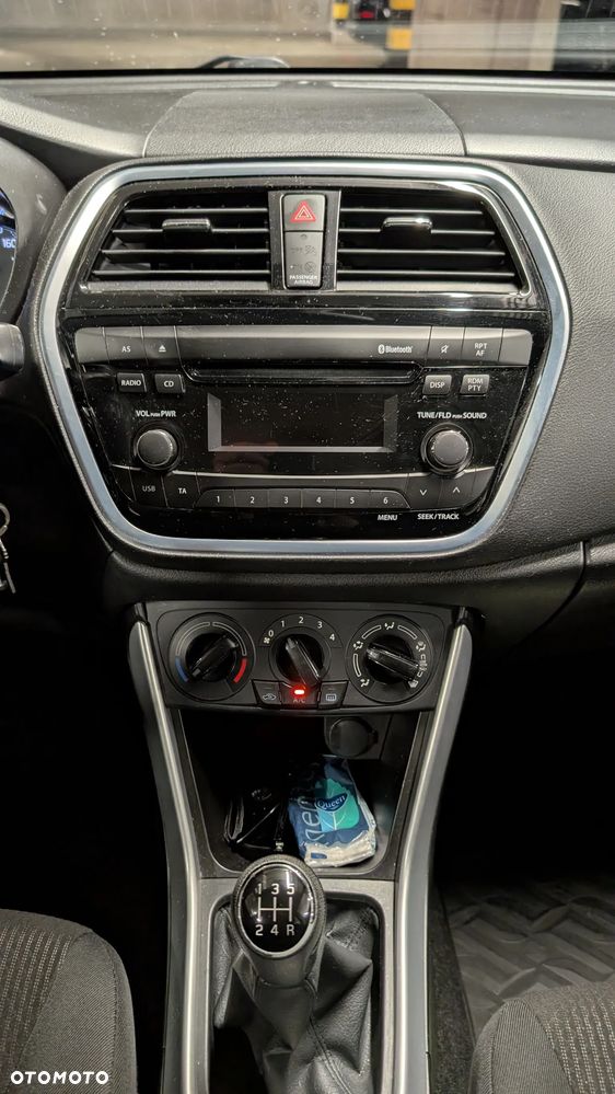 Suzuki SX4 S-Cross - 24