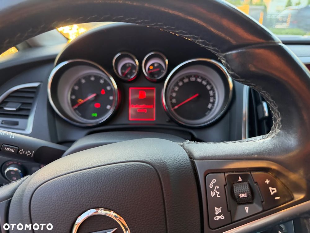 Opel Astra 1.4 T Cosmo - 7