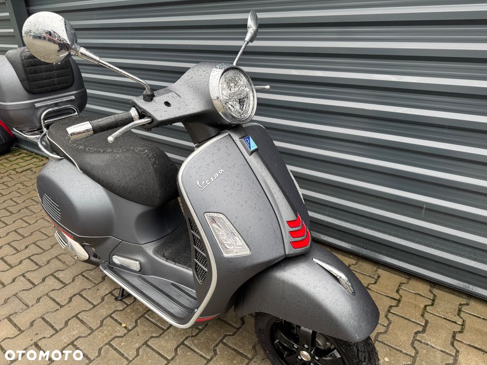 Piaggio Vespa - 7