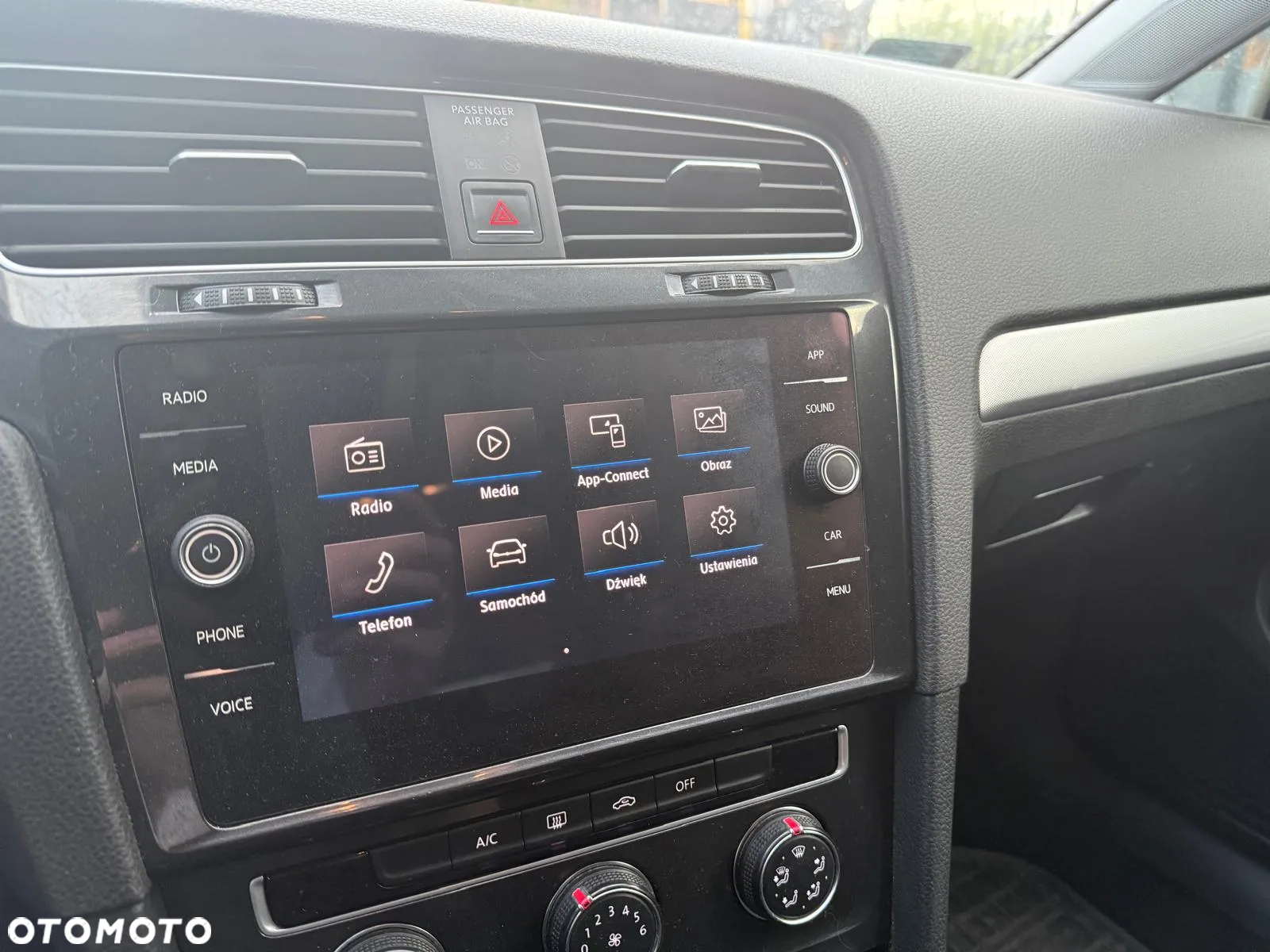 Volkswagen Golf VII 1.6 TDI BMT Start - 16