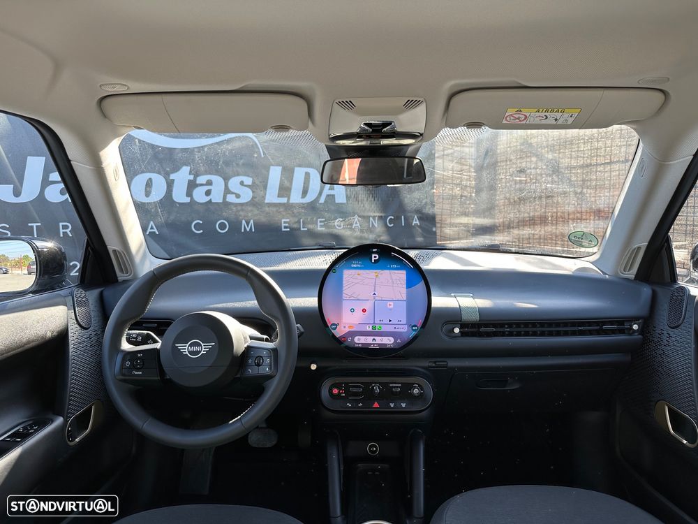 MINI 3 Portas Cooper E Essential - 10