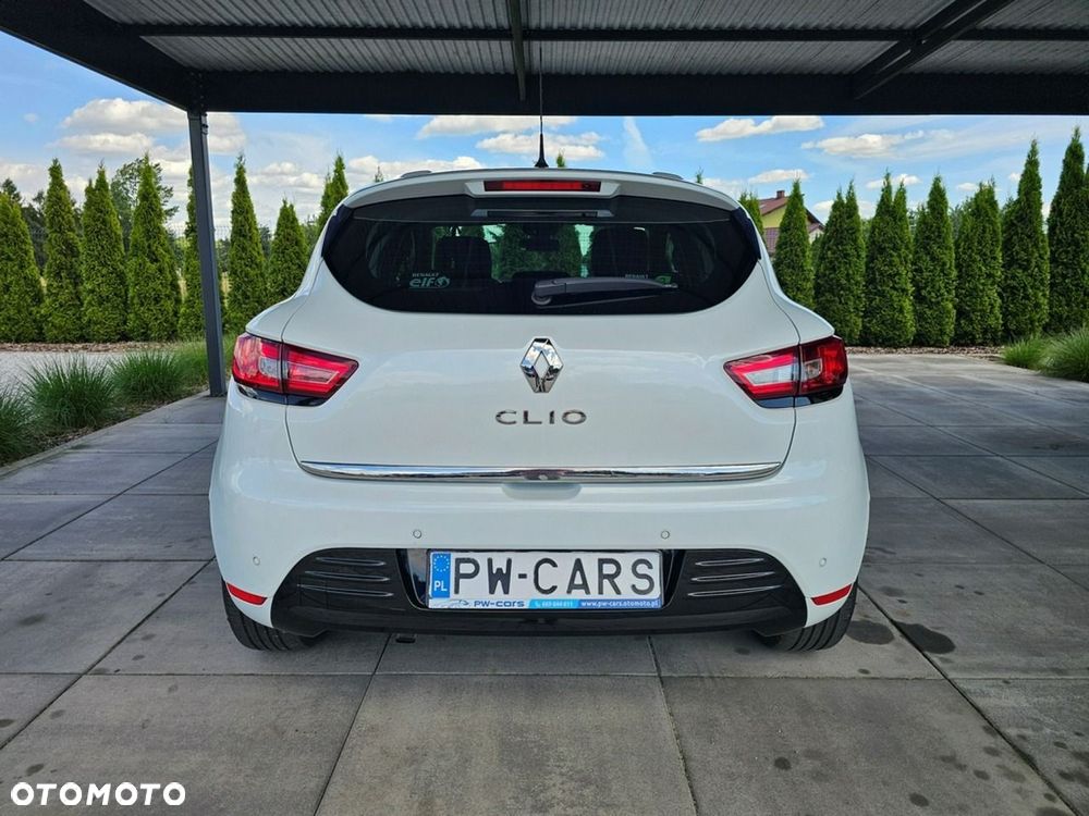 Renault Clio - 8