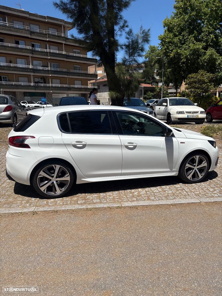 Peugeot 308 BlueHDi FAP 130 EAT8 Stop & Start GT Pack - 3